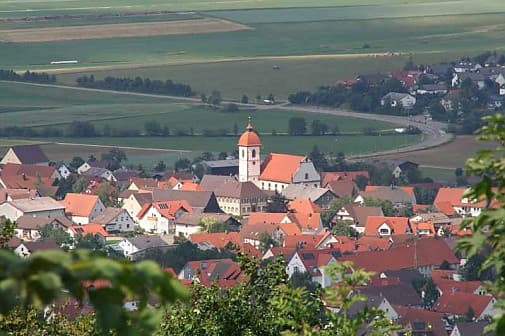 Blick auf Westhausen