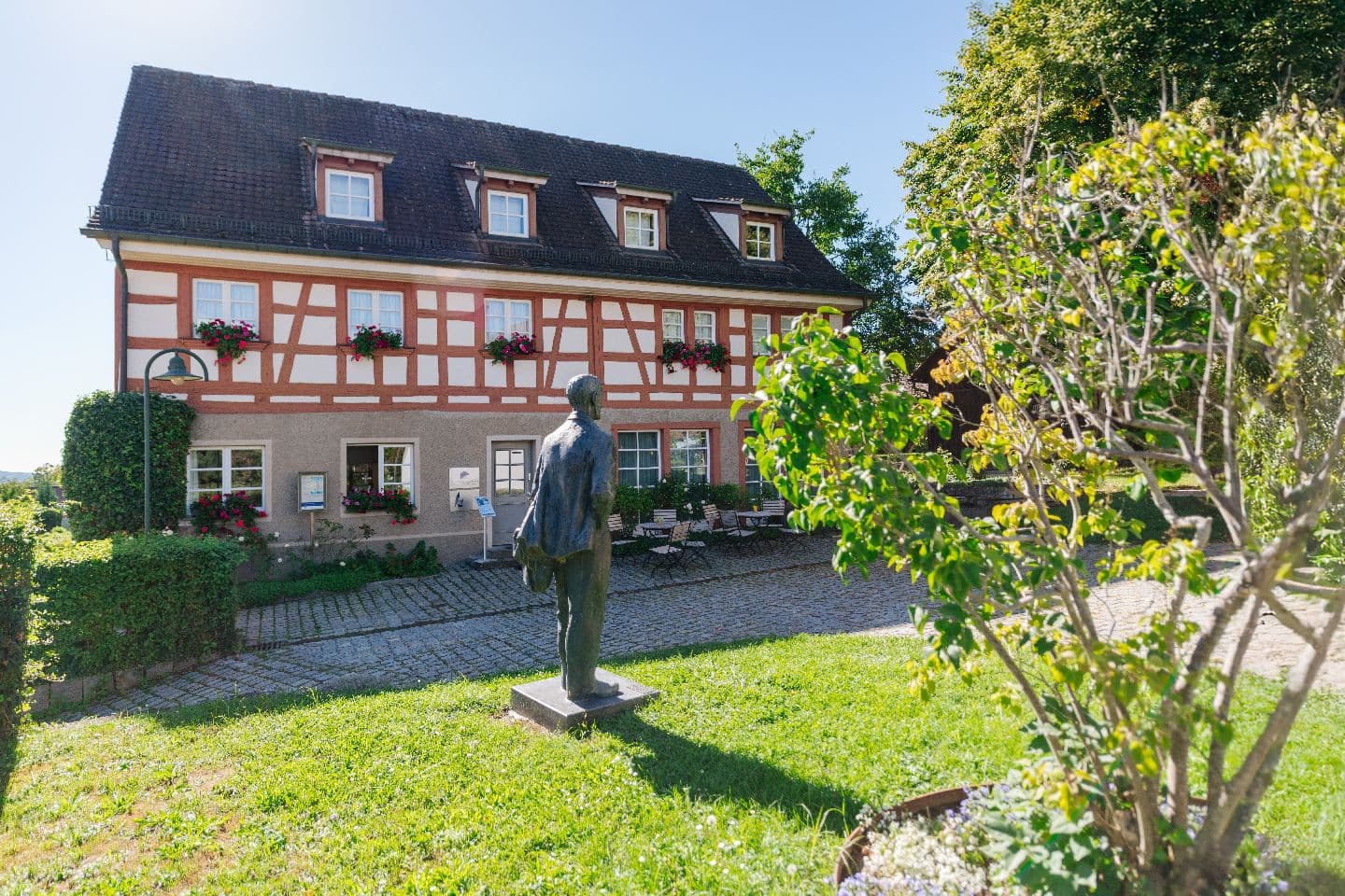 Aussenansicht Hesse Museum