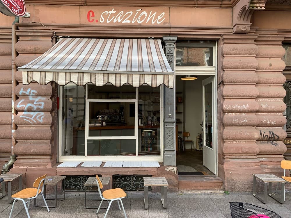 Vorderseite Café Stazione Karlsruhe