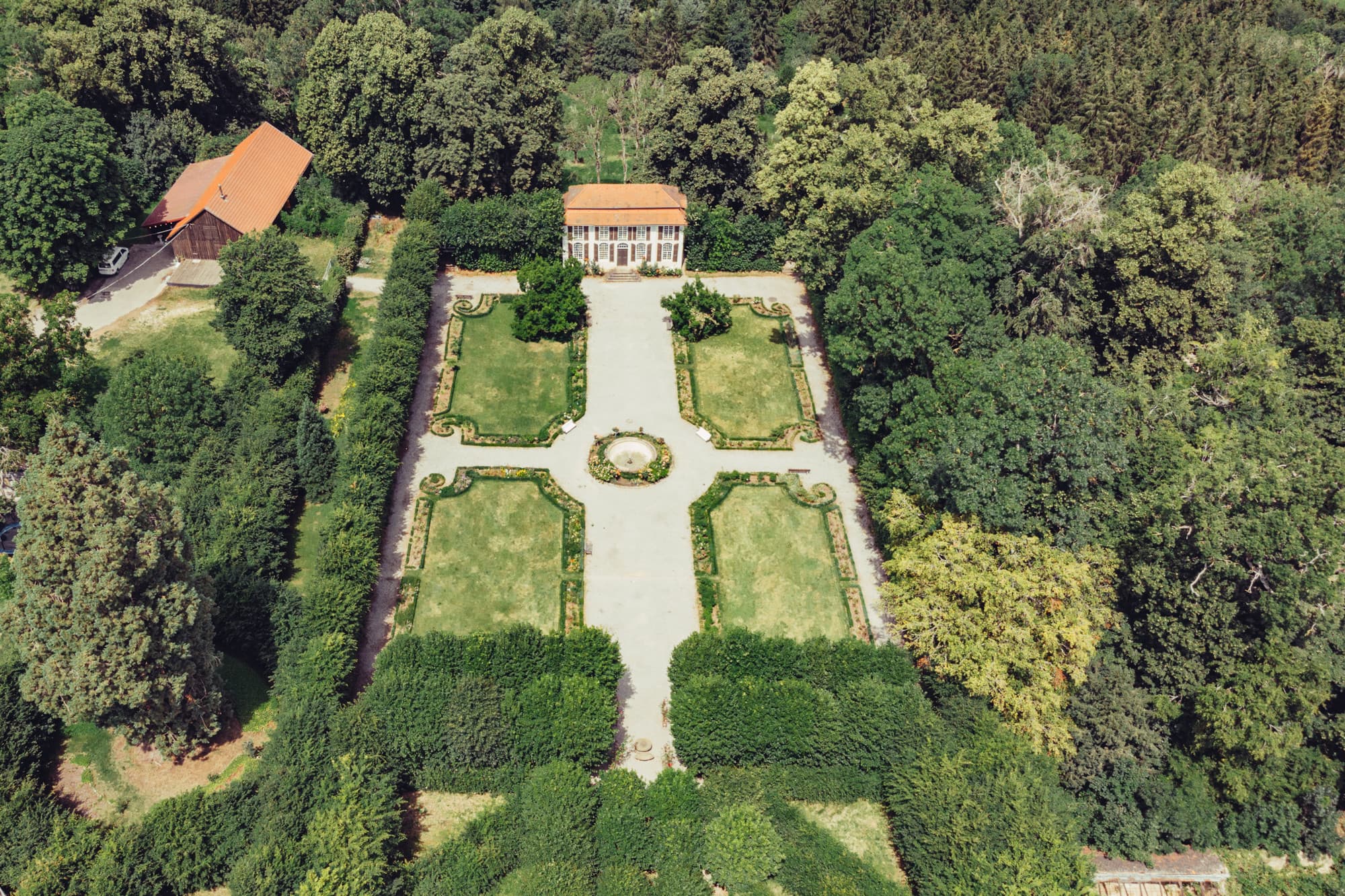 Heckengarten Schloss Hohenstadt