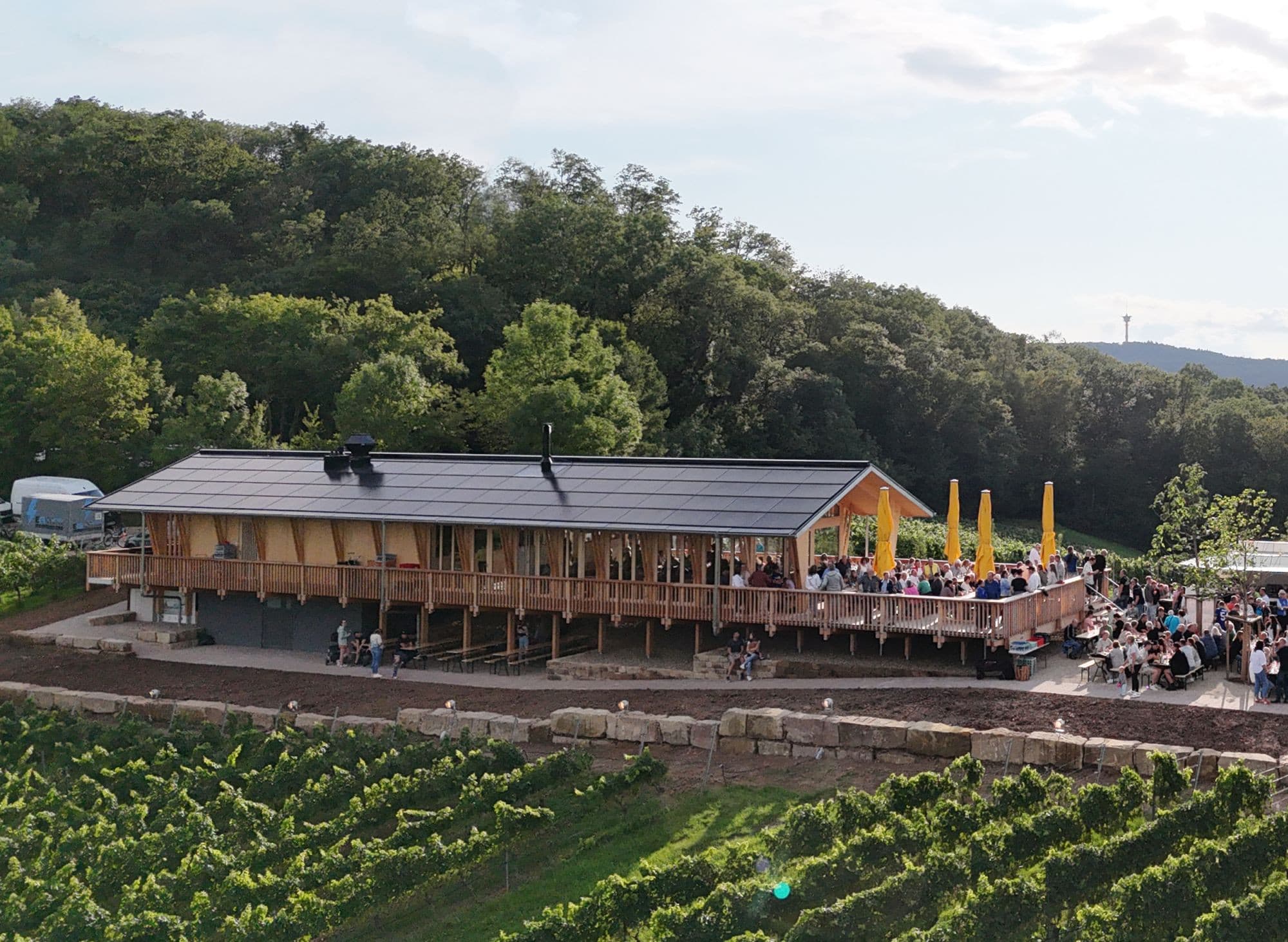Drohnenaufnahme vom Weinausschank Christophsblick am Michaelsberg