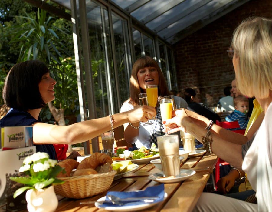 Internationale Speisen im Café Palaver Karlsruhe