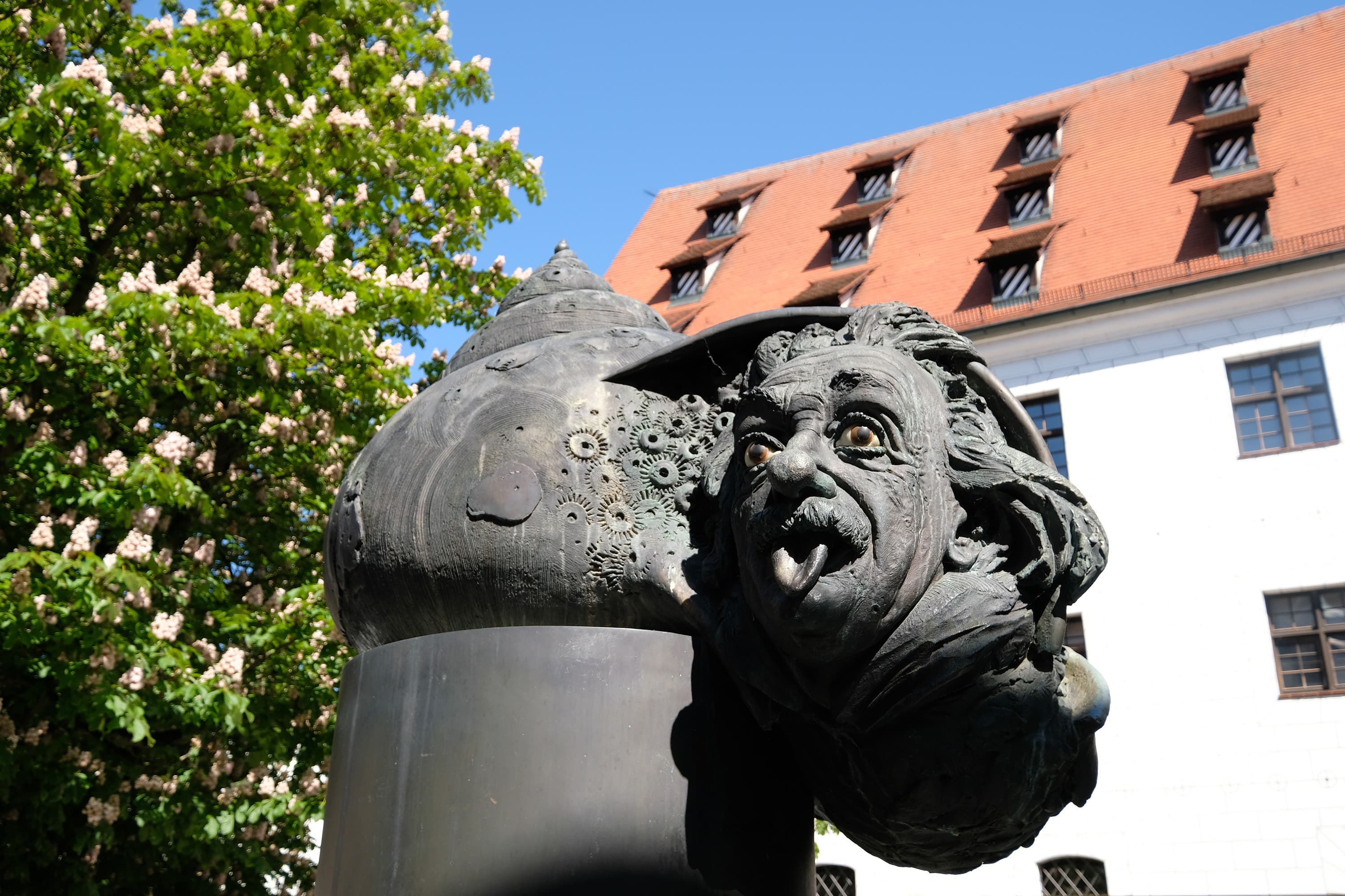 Einstein-Brunnen